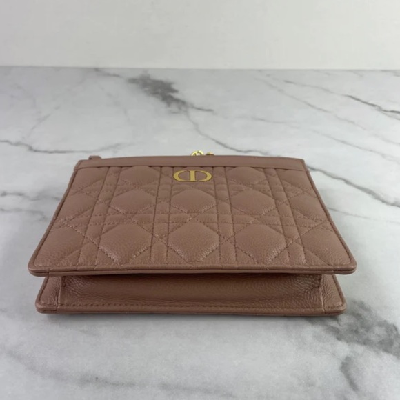 Caro Blush Supple Cannage Calfskin zipped pouch shoulder/crossbody bag - Picture 3 of 6